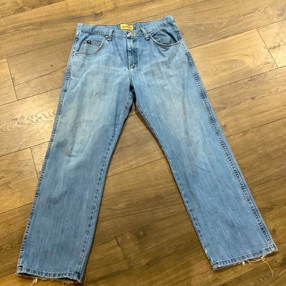 Wrangler Relaxed Straight Jeans